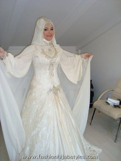 Muslim women wedding dress