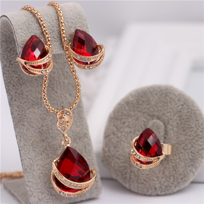 Free shipping New Fashion 18k Yellow Gold Filled Clear Austrian Crystal Necklace Earring Ring Wedding Jewelry Set (7)