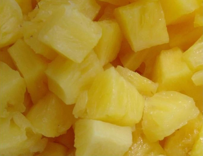 canned pineapple cube 7.jpg