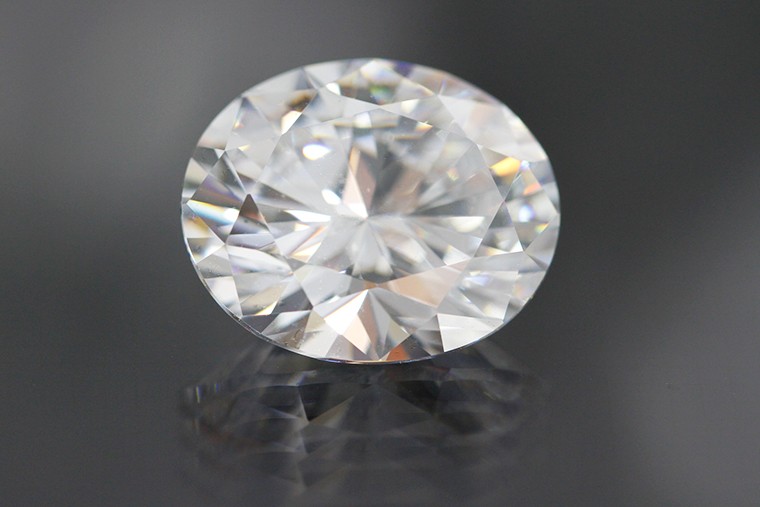 white Cubic Zirconia