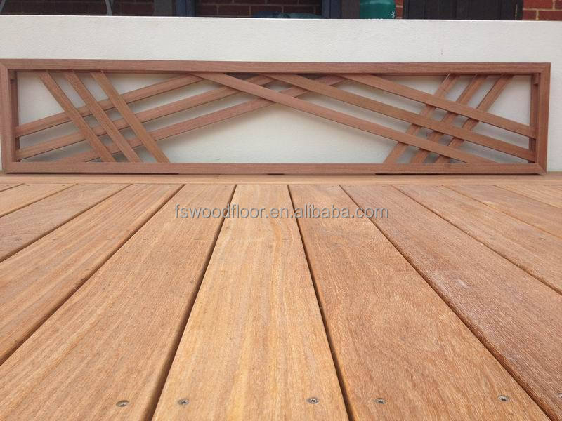 Teak vloer badkamer: scheepsdekvloer. parketvloer in uw badkamer ...