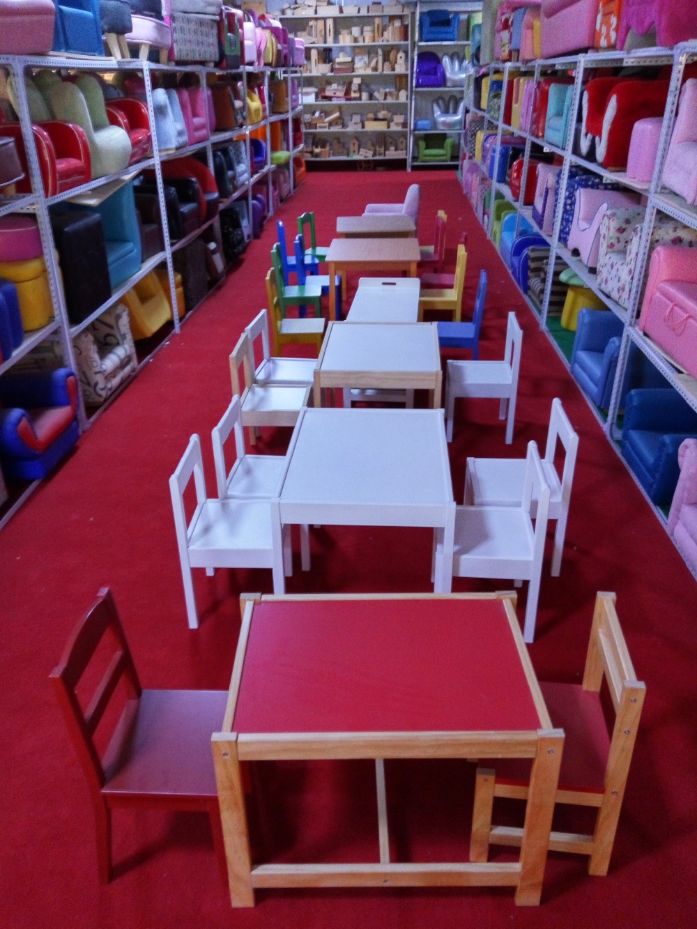 異なるスタイルcilek子供家具学校テーブルと椅子学校家具仕入れ・メーカー・工場