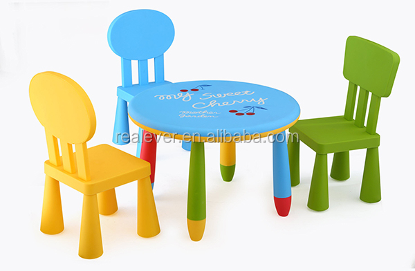 正方形のバックの子供の家具のプラスチック製の子供用椅子問屋・仕入れ・卸・卸売り