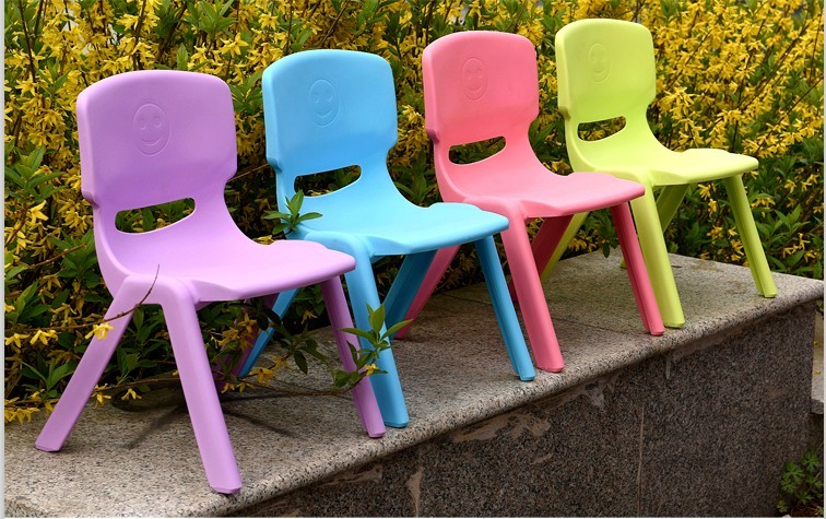 kids plastic stool.jpg