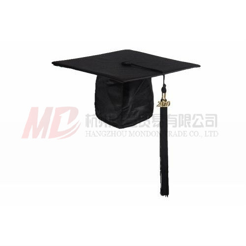 black shiny cap