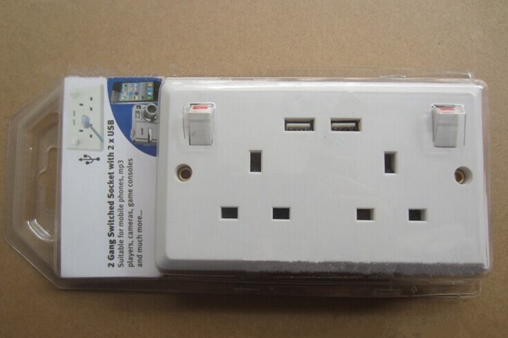 工場促進高品質用英国プラグ付きusbソケット5v1aダブルusbポートソケット仕入れ・メーカー・工場