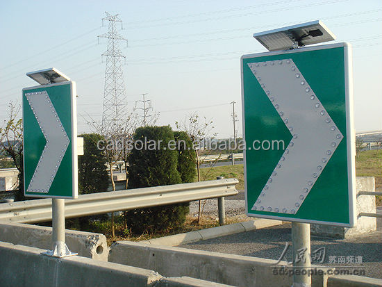 arrow-guide-traffic-sign