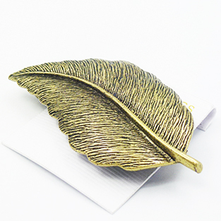 中国卸売ファッション金属三角形ゴールドヘアピンヘアアクセサリー仕入れ・メーカー・工場