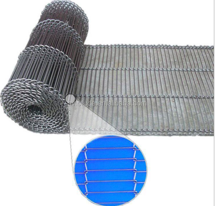 Chocolate enrober with cooling tunnel