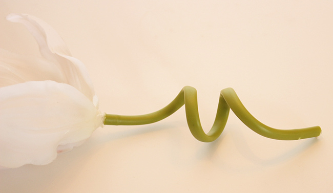 花嫁の花を保持するシミュレーションフラワーカラフル人工シンビジウム仕入れ・メーカー・工場