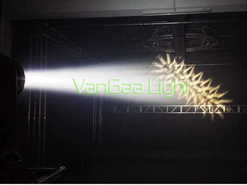 280W Moving Head Spot Beam Wash 3-in-1 Light (12)
