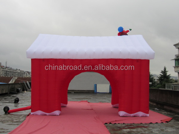 6X4X4m inflatable christmas tent (3).JPG