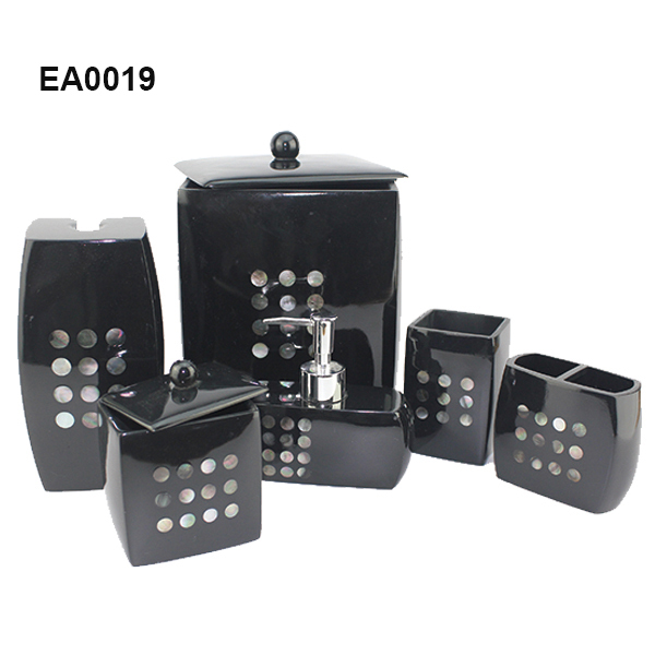 EA0019.jpg