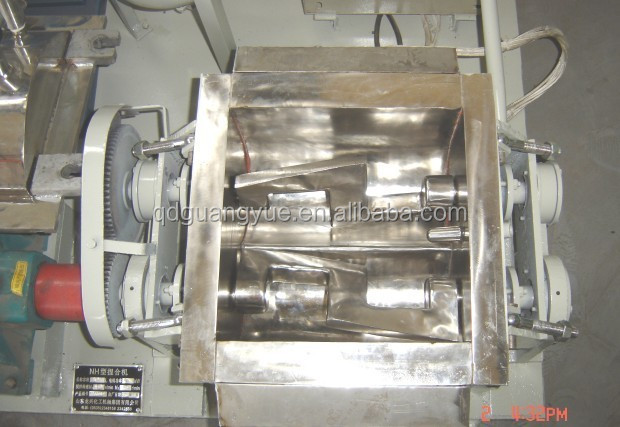 vacuum kneader 4.jpg