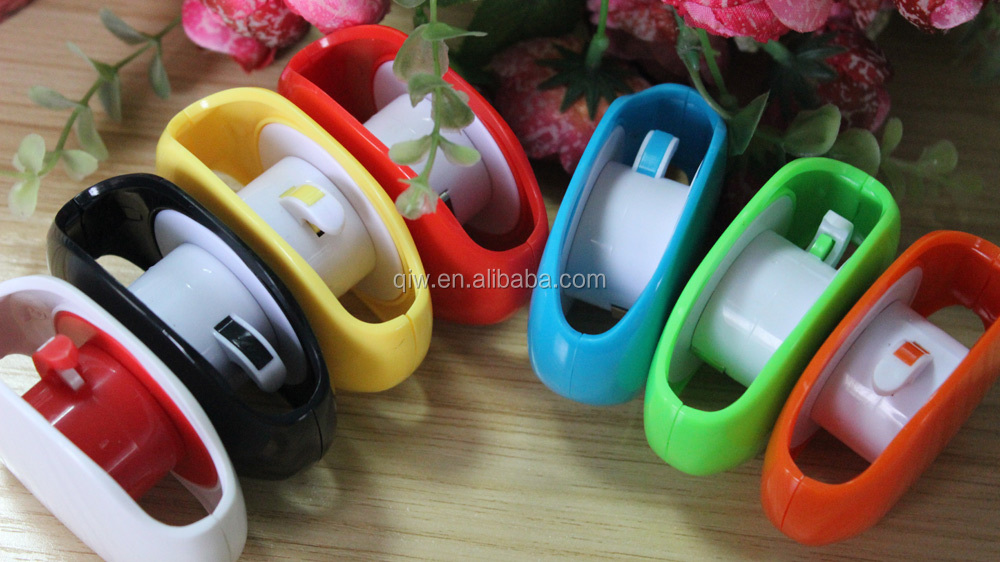 automatic-cord-organizer44.jpg