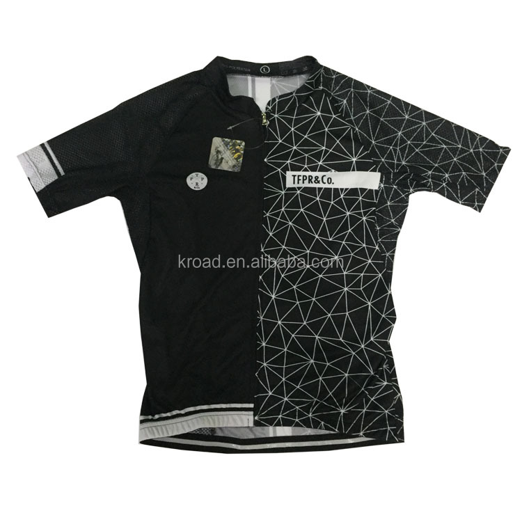 cycling gear-3 (1).jpg