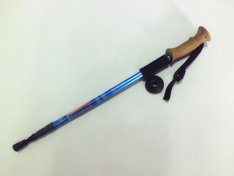 アンドラプラスタイルの供給の品質のコルクハンドル3つの屋外トレッキングポール6061スキーのストック問屋・仕入れ・卸・卸売り