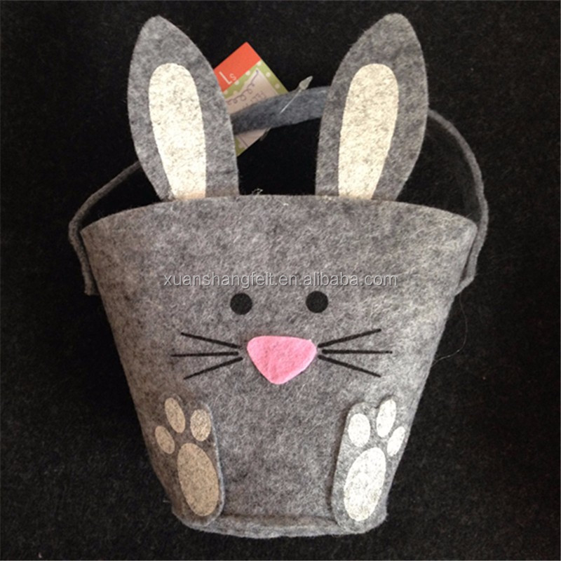 2019 new gift felt easter chicken basket with handle stock