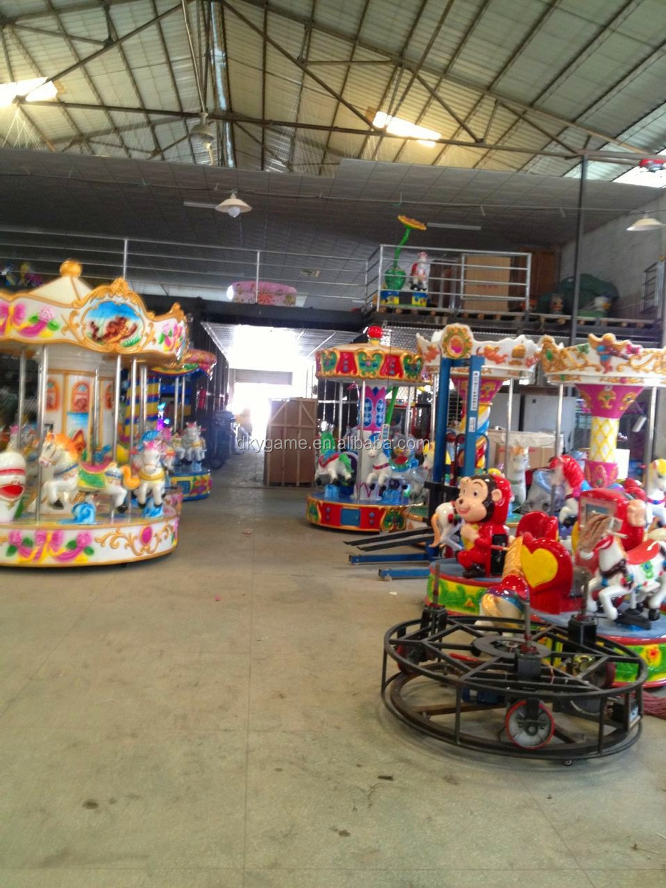 6席カルーセル遊園地の乗り物子供/メカニカル馬のために乗って販売仕入れ・メーカー・工場