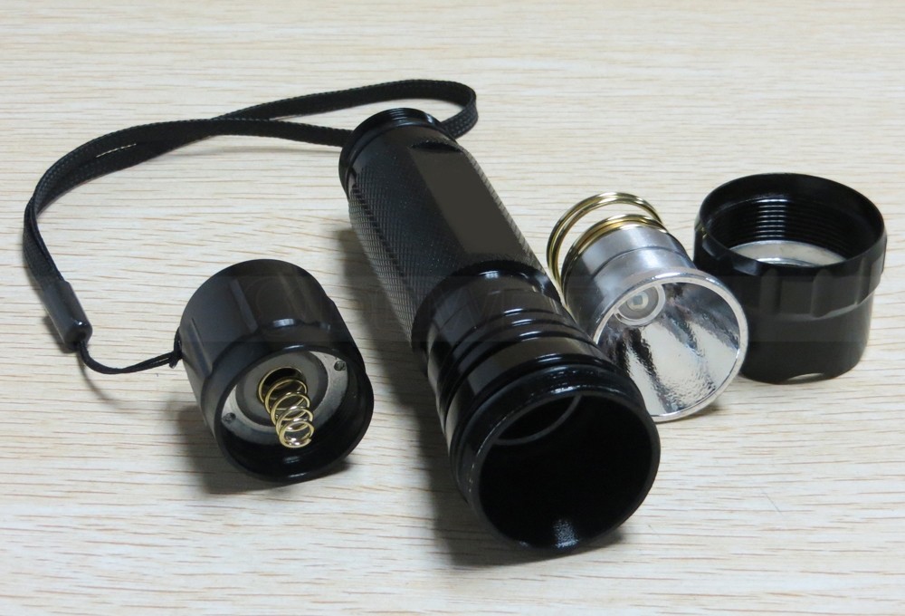 flashlight 8025 151130 (1).JPG