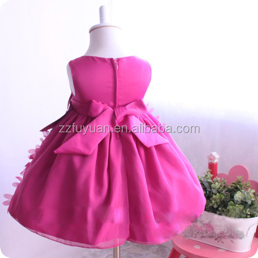 熱い販売のフラワーガールの服、 花柄ワンピース、 美しいちょう結びプリンセスドレス仕入れ・メーカー・工場