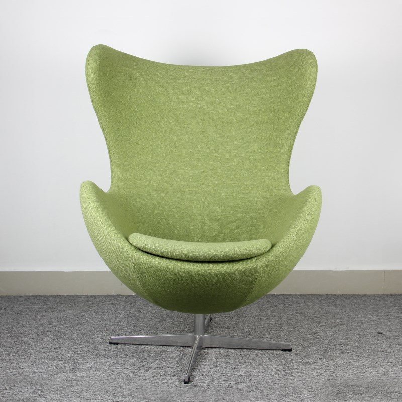 Designer Furniturer Fiberglass Shell Swivel Egg Chair 