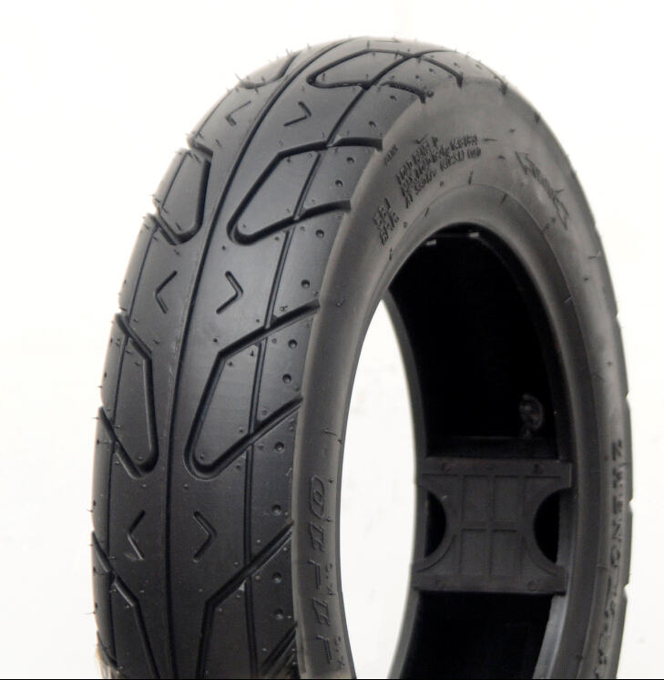 High Quality Motorcycle Tire Tubeless Tire 110/9017 275/18 325/18