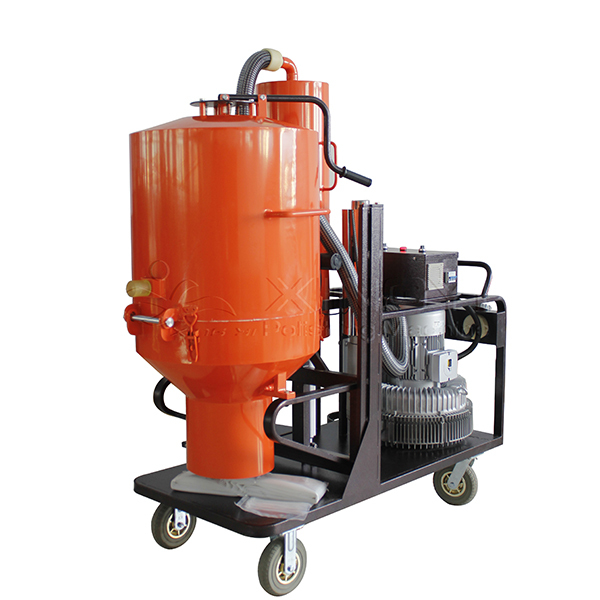 Industrial vacuum cleaner