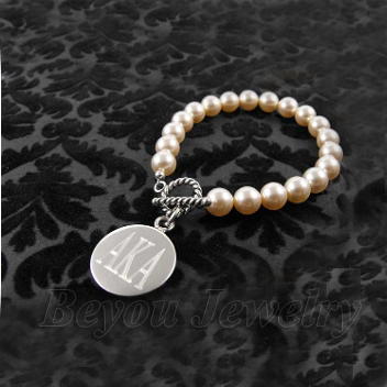 AKA Pearl Bracelet.jpeg