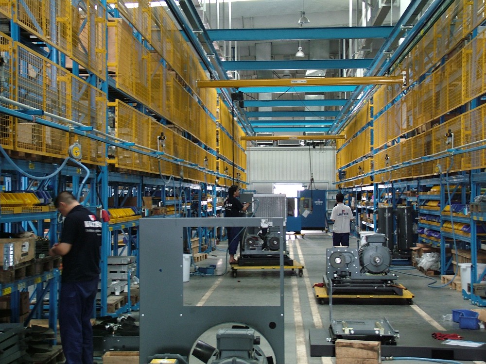 アトラスコプコのliutech 1000cfmバールポータブルスクリュー空気圧縮機仕入れ・メーカー・工場