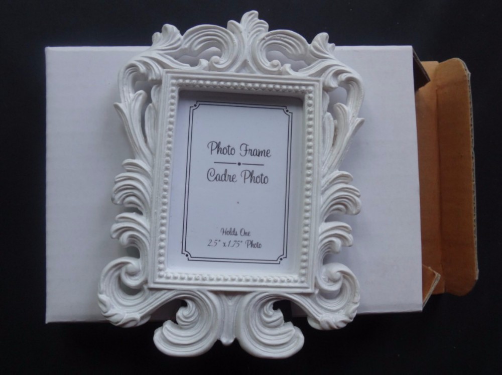 Estilo-europeo-negro-blanco-barroco-marco-de-fotos-de-boda-fuentes-del-partido-Holder-Placecard-favores.jpg