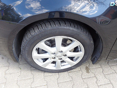トヨタアベンシス2.2車( 左手)- 在庫無し内部。: 11122問屋・仕入れ・卸・卸売り