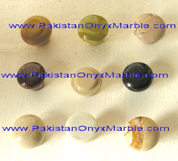 onyx-marble-knobs-01.jpg
