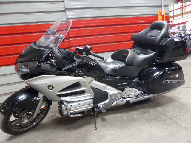 Honda goldwing 1800 trade #2