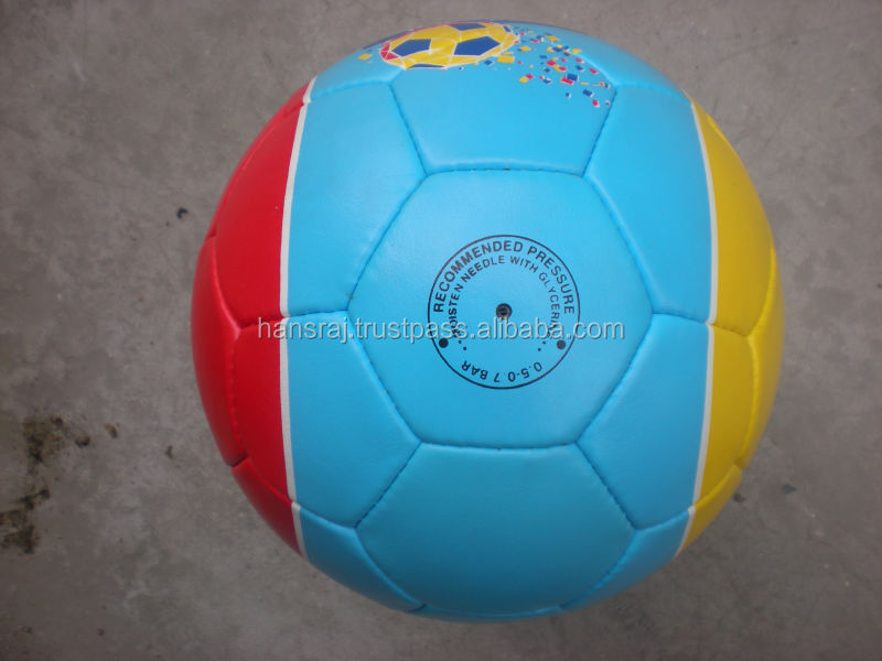 カラフルな光沢のあるpvcサッカーボール最高品質仕入れ・メーカー・工場