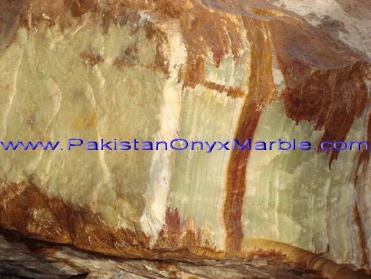 green-onyx-boulders-01.jpg