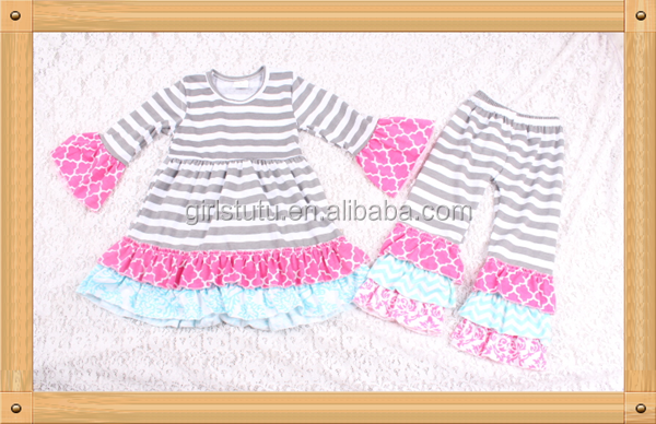 ファッション女の子の四つ葉2015新生児服パジャマ赤ちゃんの服の衣装トルコ子供服スーツパジャマセット仕入れ・メーカー・工場