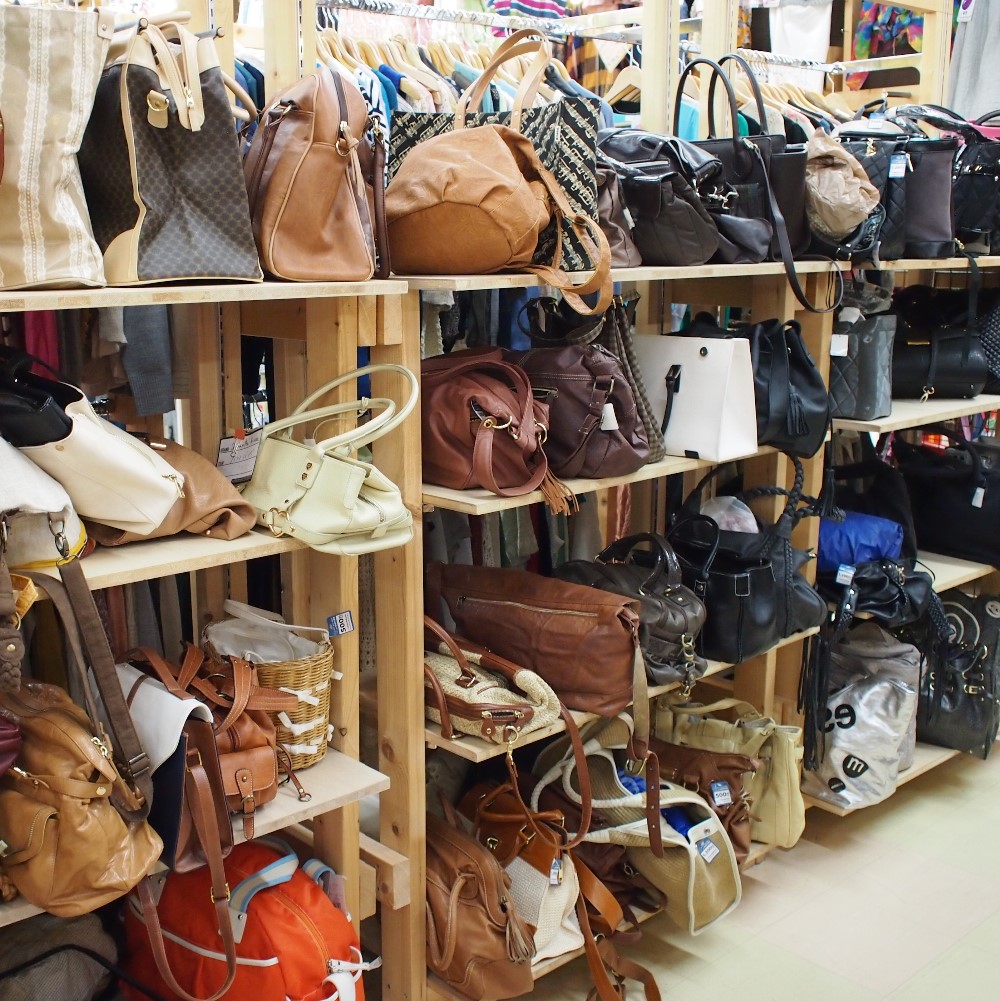 カジュアル秒針服の靴やバッグによる日本企業仕入れ・メーカー・工場