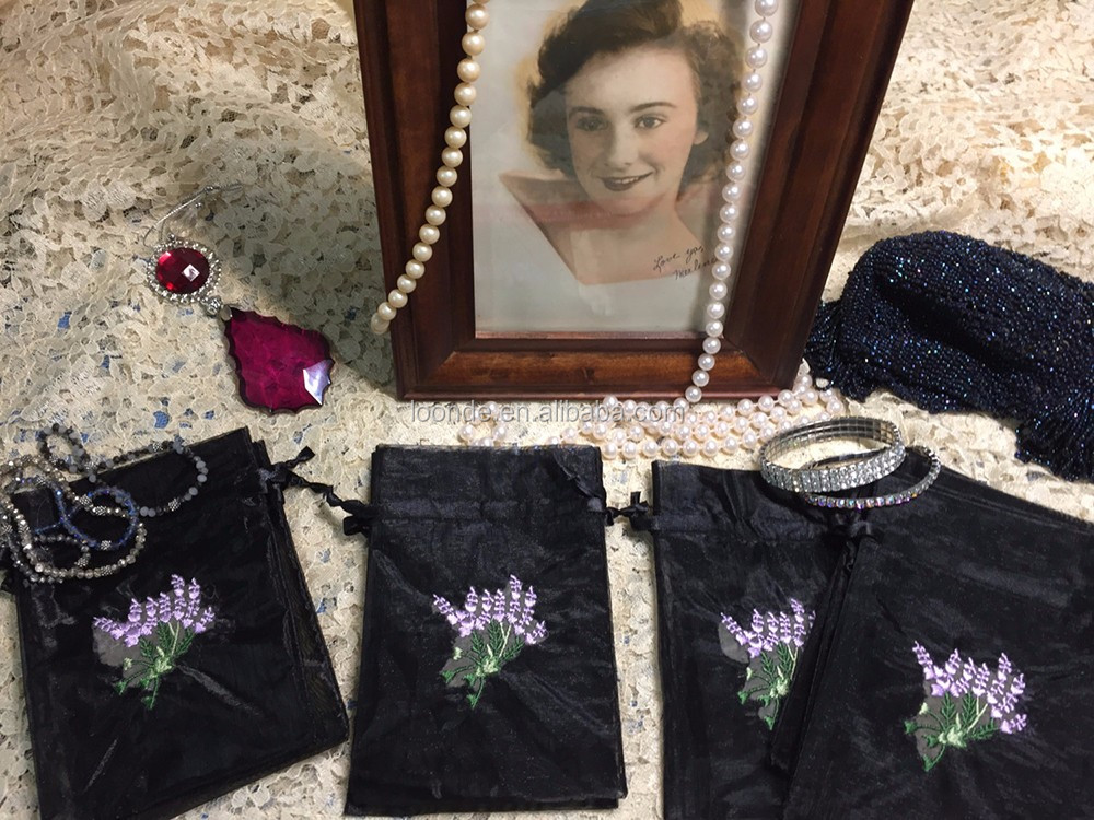 lavender flowers embroidered bag (1).jpg