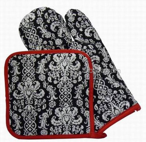 Oven Mitten 2.jpg