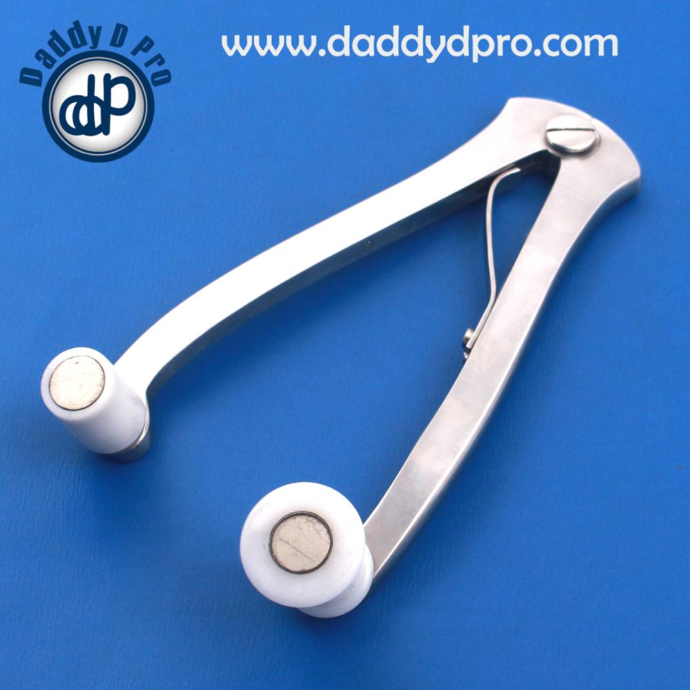 MILKY FORCEPS VETERINARY.jpg